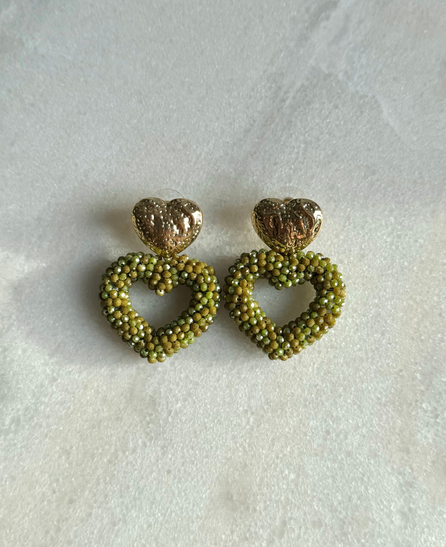 Olivia oorbellen olijf